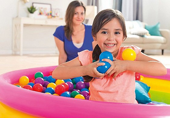 �� �� 100 ����� ������ �������� INTEX ���� FUN BALLZ ��� 49602